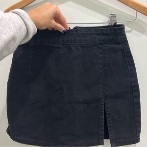 Lioness Black Mini Pencil Skirt with Slit